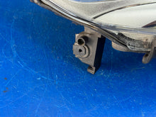 Laden Sie das Bild in den Galerie-Viewer, Frontscheinwerfer Ford Kuga 90021743 Xenon Rechts Scheinwerfer Headlight SCH3342298100cz