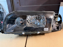 Laden Sie das Bild in den Galerie-Viewer, Frontscheinwerfer Volvo S80 30655901 Xenon Links Scheinwerfer Headlight SCH3141357048wn