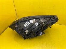 Laden Sie das Bild in den Galerie-Viewer, Frontscheinwerfer Mercedes-Benz W177 A1779063705 LED Links Headlight SCH9878877679ky