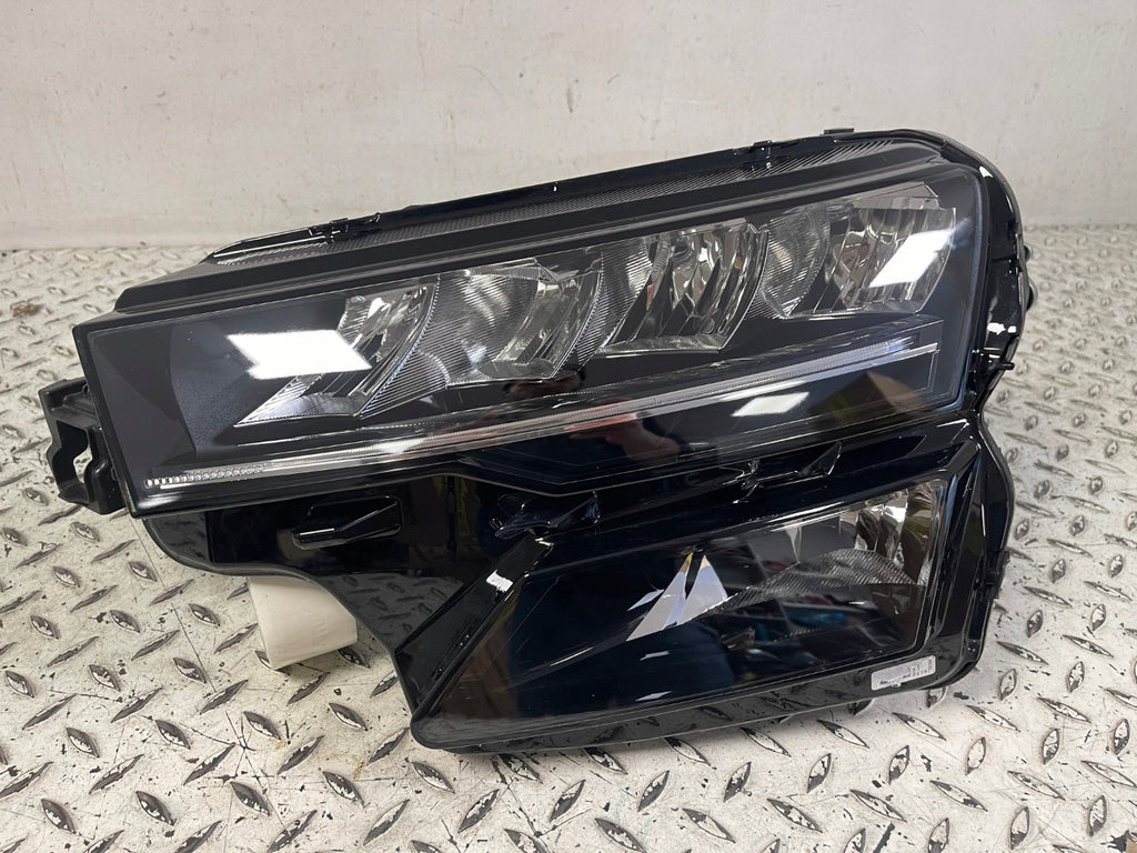 Frontscheinwerfer Skoda Karoq 57B941009 Links Scheinwerfer Headlight SCH8213219303gf