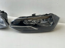 Laden Sie das Bild in den Galerie-Viewer, Frontscheinwerfer VW Polo 2G1941005 2G1941006 Ein Satz Scheinwerfer Headlight