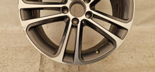 Laden Sie das Bild in den Galerie-Viewer, 1x Alufelge 18 Zoll 7.5&quot; 5x112 40ET A2064016400 Mercedes-Benz W206 Rim Wheel