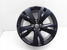 Laden Sie das Bild in den Galerie-Viewer, 1x Alufelge 20 Zoll 5x112 11A071490A VW Id.4 Rim Wheel FEL8340311666er