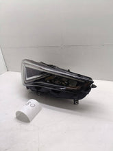 Load image into Gallery viewer, Frontscheinwerfer Seat Tarraco 5FJ941008J Rechts Scheinwerfer Headlight