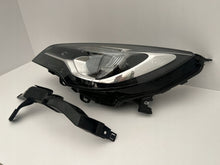 Load image into Gallery viewer, Frontscheinwerfer Opel Astra 39208460 LED Links Scheinwerfer Headlight