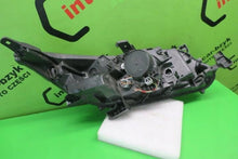 Laden Sie das Bild in den Galerie-Viewer, Frontscheinwerfer Mitsubishi Eclipse Cross I 92101J7300 Links Headlight SCH6945609191lj