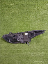 Load image into Gallery viewer, Frontscheinwerfer Hyundai I30 92102A6060 Rechts Scheinwerfer Headlight SCH5145806773yy