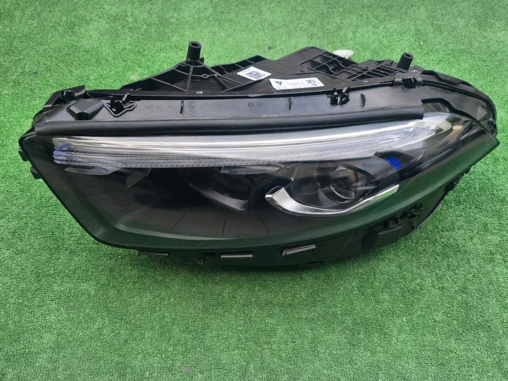Frontscheinwerfer Mercedes-Benz W177 A1779065704 Full LED Links Headlight SCH6333214231xp