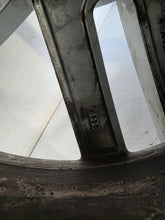 Laden Sie das Bild in den Galerie-Viewer, 1x Alufelge 17 Zoll 8.5" 5x112 50ET Audi B7 Rim Wheel FEL1450951426ns