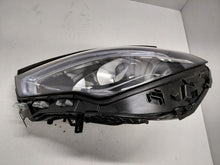 Laden Sie das Bild in den Galerie-Viewer, Frontscheinwerfer Mercedes-Benz Cla A1189062500 Links Scheinwerfer Headlight SCH2118284189si