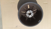 Load image into Gallery viewer, 1x Alufelge 17 Zoll 6.5&quot; 5x112 44ET A1774011000 Mercedes-Benz Cla Rim Wheel