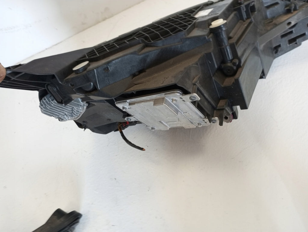 Frontscheinwerfer Mercedes-Benz Supra 5A2DEC1 5B419D2 Full LED Rechts oder Links SCH9187806957wv