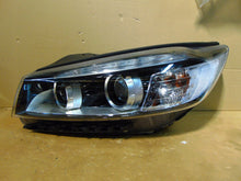 Load image into Gallery viewer, Frontscheinwerfer Kia Sorento III 92101-C5200 Xenon Links Scheinwerfer Headlight