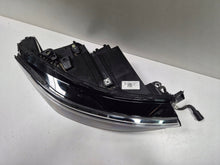 Laden Sie das Bild in den Galerie-Viewer, Frontscheinwerfer VW Passat 3J1941006 922941591 Full LED Rechts Headlight SCH2784930373tx
