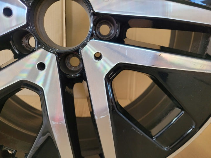 1x Alufelge 18 Zoll 7.5" 5x112 53ET Glanz Schwarz A2474012700 Mercedes-Benz W247 FEL4030886290ka