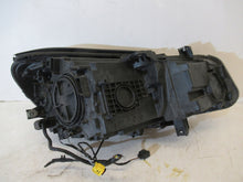 Load image into Gallery viewer, Frontscheinwerfer BMW F46 7422573-04 Ein Stück (Rechts oder Links) Headlight