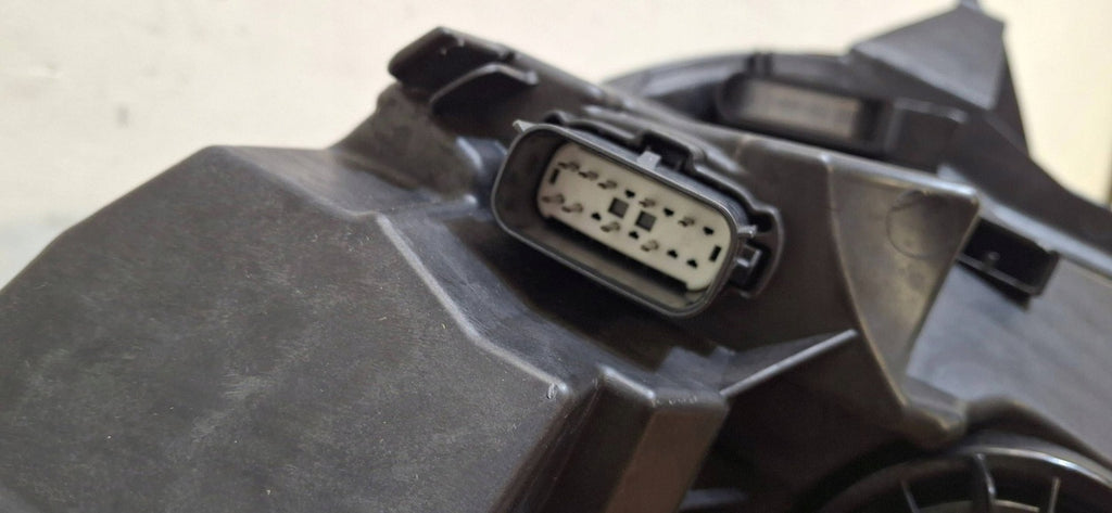 Frontscheinwerfer Ford Puma LTFB13E015GK Links Scheinwerfer Headlight SCH2271452829gj