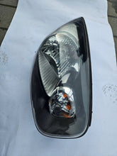 Load image into Gallery viewer, Frontscheinwerfer Kia Picanto 921021Y0 Rechts Scheinwerfer Headlight SCH3240957354kr