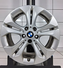 Load image into Gallery viewer, 1x Alufelge 17 Zoll 7.5" 5x112 52ET Glanz Silber 6856065 BMW F48 Rim Wheel FEL7677180500mm