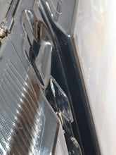 Load image into Gallery viewer, Frontscheinwerfer Skoda Octavia III 030110420100 5E1941015C Links Headlight SCH8151915785ep