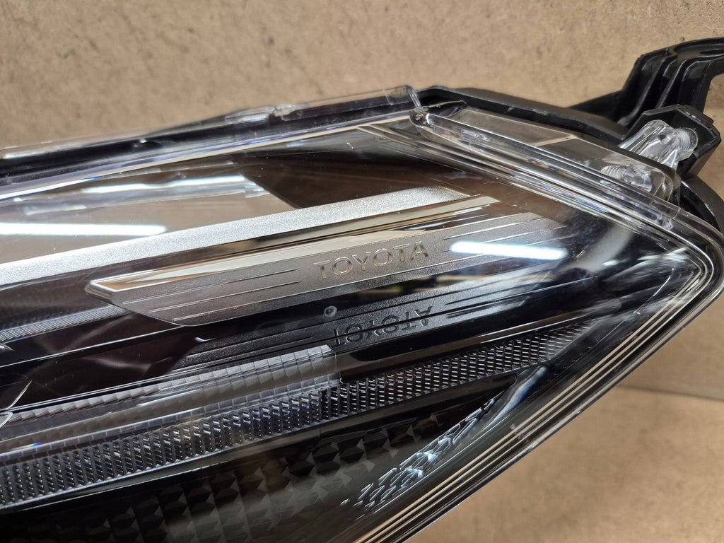 Frontscheinwerfer Toyota Corolla 16184 16-184 LED Links Scheinwerfer Headlight SCH2506827043gj