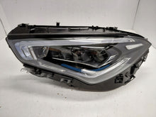 Laden Sie das Bild in den Galerie-Viewer, Frontscheinwerfer Mercedes-Benz Cla A1189066901 Links Scheinwerfer Headlight SCH1646288154fe