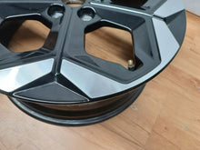Laden Sie das Bild in den Galerie-Viewer, 1x Alufelge 18 Zoll 7.0" 5x108 47 5ET R11C-1007-E1A Ford Rim Wheel FEL9825126057ve