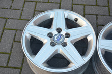 Laden Sie das Bild in den Galerie-Viewer, 4x Alufelge 16 Zoll 6.5" 5x108 52 5ET Silber Volvo V60 I S40 Rim Wheel FEL9349809362cz