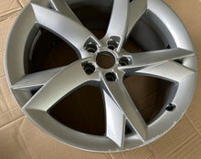 Load image into Gallery viewer, 1x Alufelge 19 Zoll 8.5" 5x112 32ET Glanz Silber 8T0601025F Audi A4 B8 Rim Wheel FEL7863124123jm