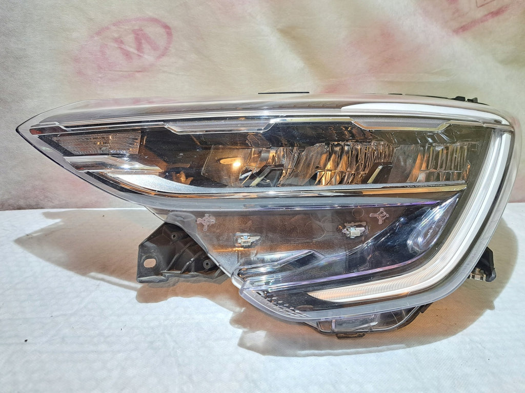 Frontscheinwerfer Renault Arkana 260602566R FULL LED Links Headlight