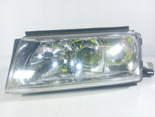 Load image into Gallery viewer, Frontscheinwerfer Skoda Octavia I M3R9P3 00018591 FALSE Scheinwerfer Headlight SCH5273109513in