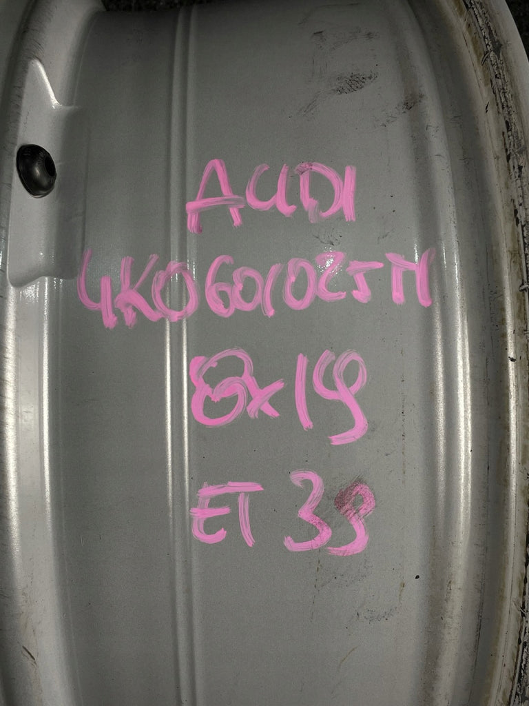 1x Alufelge 19 Zoll 8.0" 5x112 33ET 4K0601025M Audi A6 C8 Rim Wheel FEL4544902221nk