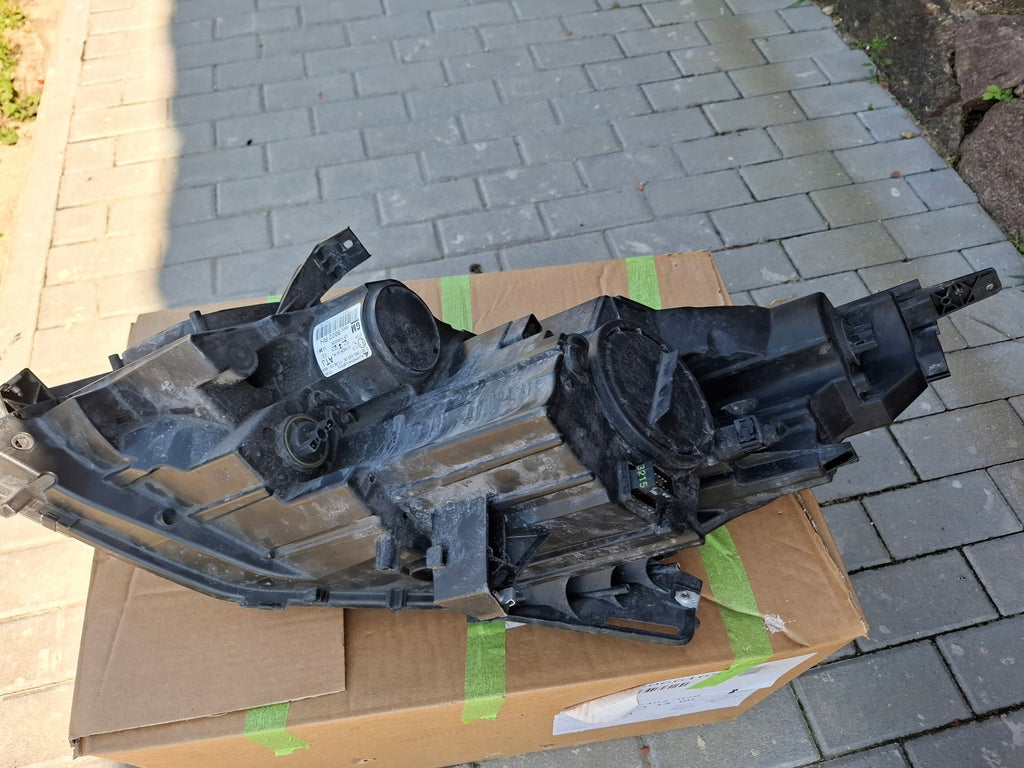 Frontscheinwerfer Opel Zafira C 39009022 Rechts Scheinwerfer Headlight SCH5051305529fc