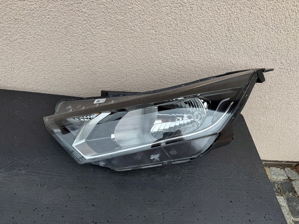 Frontscheinwerfer Hyundai I20 III 92101-Q0050 Links Scheinwerfer Headlight