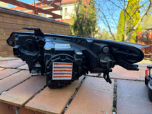 Load image into Gallery viewer, Frontscheinwerfer Honda Civic IX 170419 Rechts Scheinwerfer Headlight SCH1057984500re