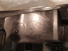 Laden Sie das Bild in den Galerie-Viewer, Frontscheinwerfer Honda Cr-V V I -CRV-V-33150-TLA-D21 Rechts Headlight SCH5162218849on