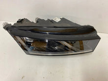 Load image into Gallery viewer, Frontscheinwerfer Skoda Octavia I 5E4941016A Rechts Scheinwerfer Headlight SCH8804757484bg