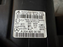Laden Sie das Bild in den Galerie-Viewer, Frontscheinwerfer Mercedes-Benz W204 A2048203059 Xenon Rechts Headlight SCH5045666598pt