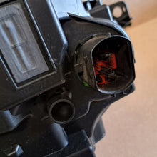 Laden Sie das Bild in den Galerie-Viewer, Frontscheinwerfer Land Rover Range Velar L560 J8A213W030HE Laser Links Headlight SCH5126343627xf