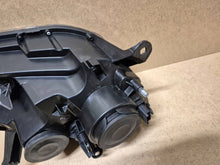 Laden Sie das Bild in den Galerie-Viewer, Frontscheinwerfer Dacia Duster 260606709R Links Scheinwerfer Headlight SCH5658432124da