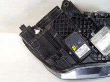 Laden Sie das Bild in den Galerie-Viewer, Frontscheinwerfer Skoda Superb III 3V1941015A Xenon Links Scheinwerfer Headlight