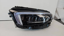 Laden Sie das Bild in den Galerie-Viewer, Frontscheinwerfer Mercedes-Benz 17790657004 Links Scheinwerfer Headlight SCH6423826678do