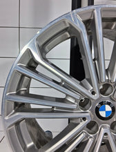 Laden Sie das Bild in den Galerie-Viewer, 1x Alufelge 19 Zoll 5x112 32ET Glanz Silber 6877331 BMW G01 Rim Wheel FEL1559801016mw