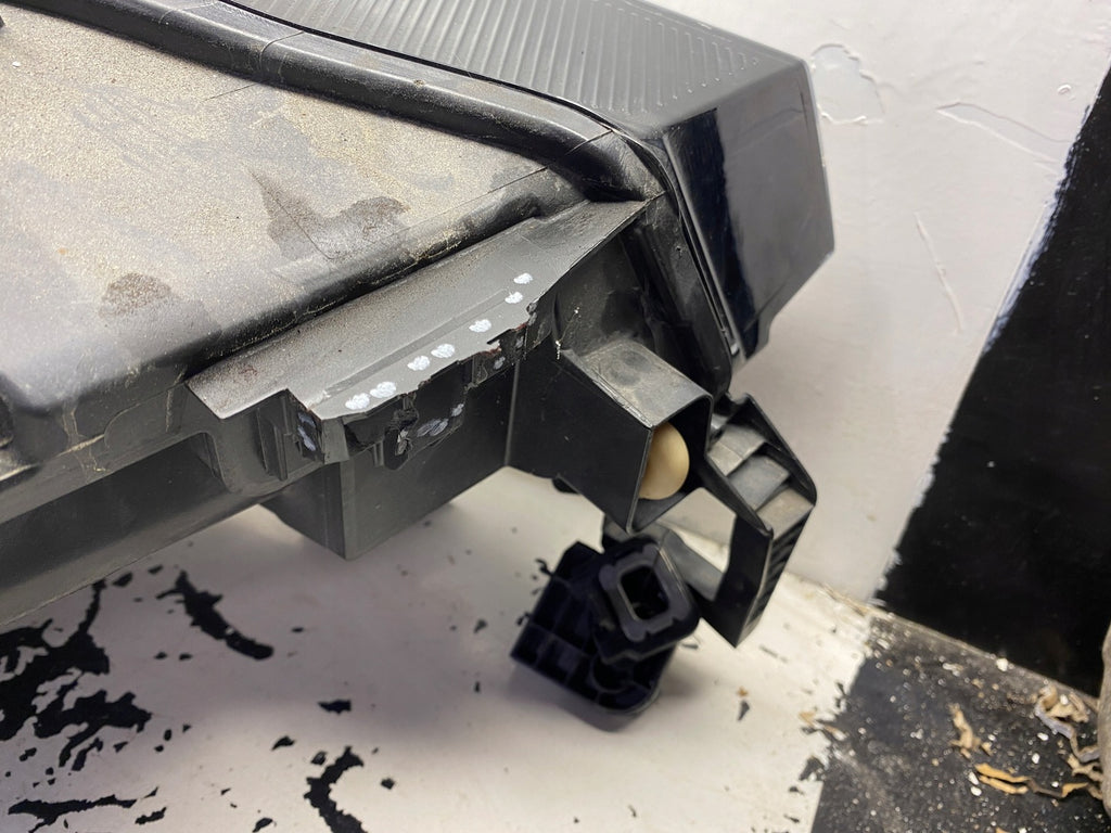 Frontscheinwerfer VW 11B941035K Links Scheinwerfer Headlight SCH1647749480ce