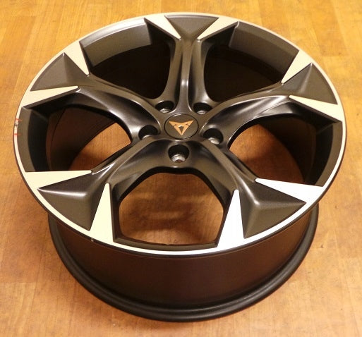 1x Alufelge 19 Zoll 8.0" 5x112 40ET 5FF601025E Cupra Formentor Rim Wheel FEL5321898557nm