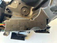 Load image into Gallery viewer, Frontscheinwerfer Mitsubishi Eclipse Cross 086533775 Full LED Rechts Headlight