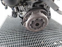 Laden Sie das Bild in den Galerie-Viewer, Motor Toyota Avensis 3ZZ 1.6 VVTI 2001 Benzin Engine Komplett MOT9836096313kz