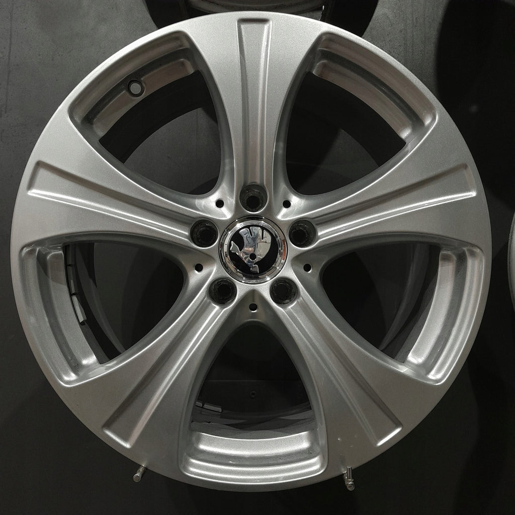 4x Alufelge 18 Zoll 8.0" 5x112 38ET A2534010800 Mercedes-Benz Superb Iii FEL1448385038cf