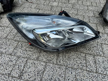 Laden Sie das Bild in den Galerie-Viewer, Frontscheinwerfer Opel Meriva B 13372320 Rechts Scheinwerfer Headlight SCH6657480251pz