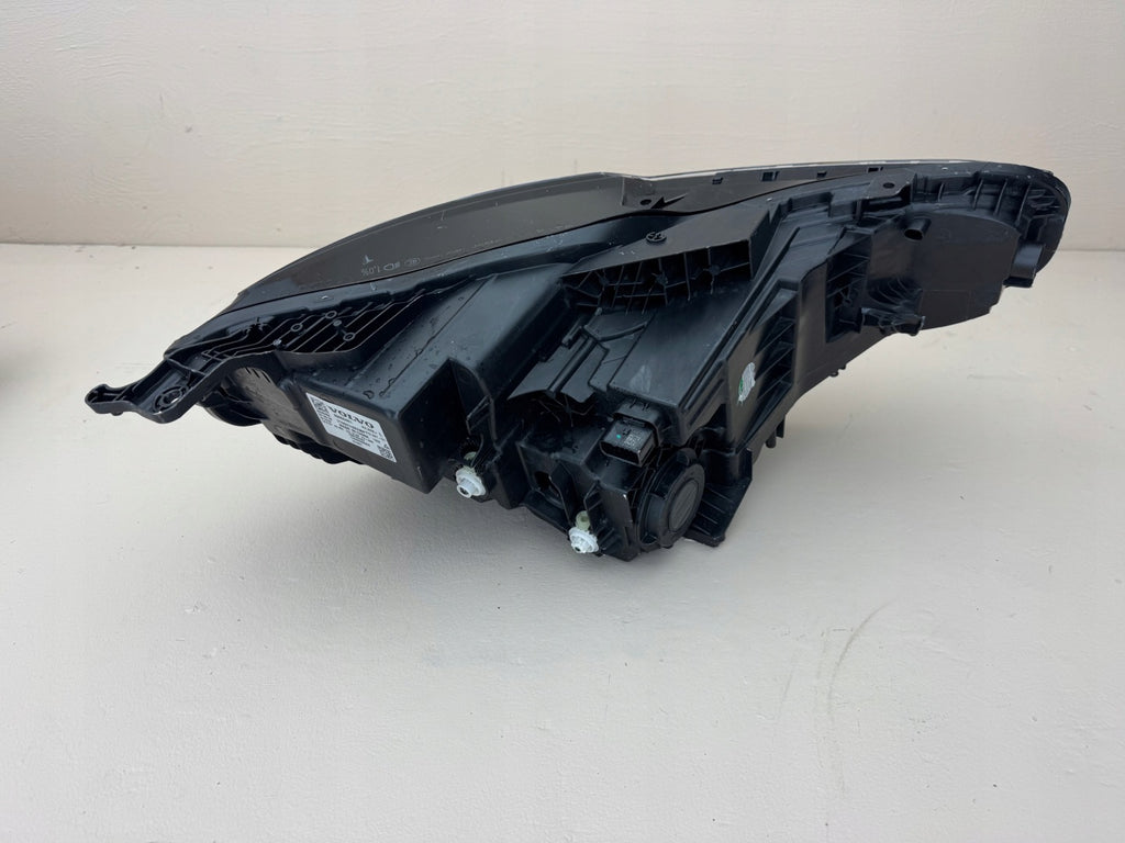 Frontscheinwerfer Volvo 80000401 Full LED Links Scheinwerfer Headlight SCH4935232169db